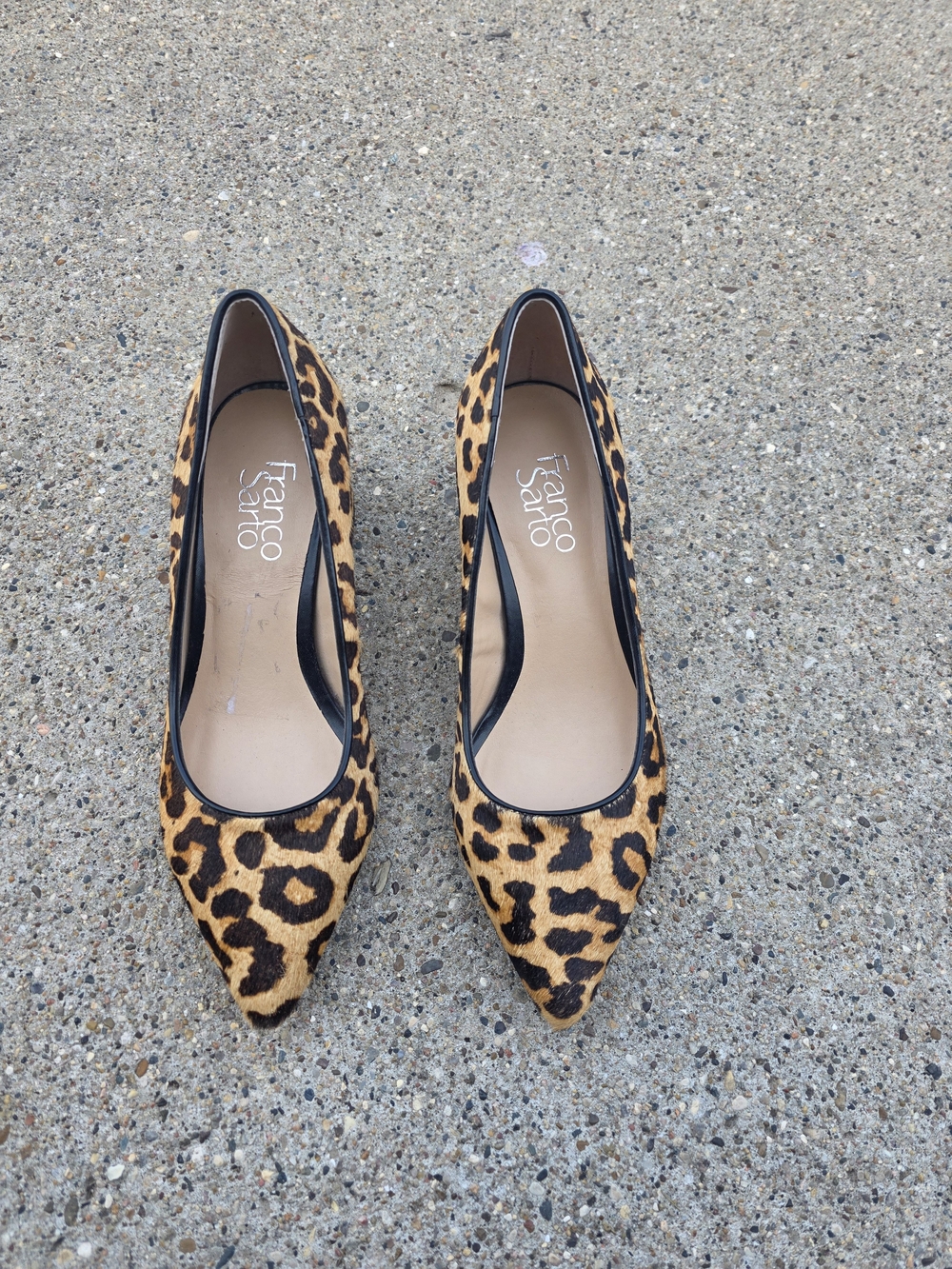 Franco Sarto Leopard Print Pointed Toe Block Heel Pumps - Tan/Black Women 6 - Picture 6 of 10